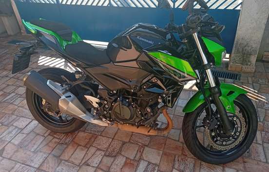 KAWASAKI-Z400-2022