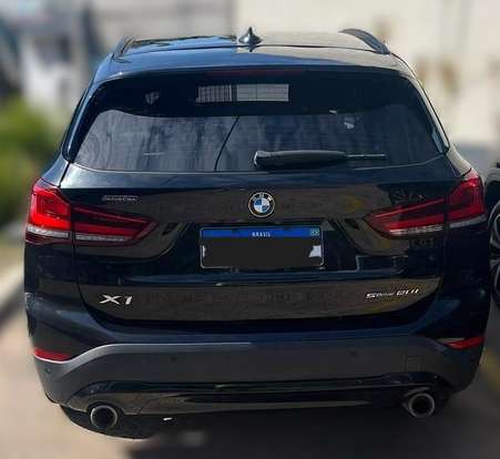 BMW-X1-2021