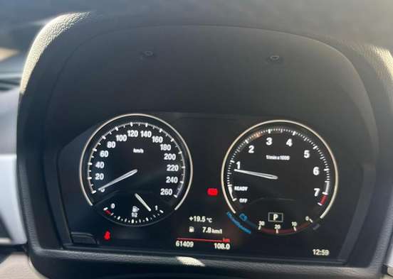 BMW-X1-2021