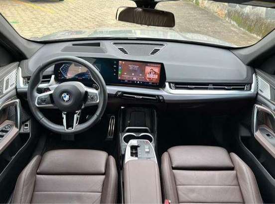 BMW-X1-2024