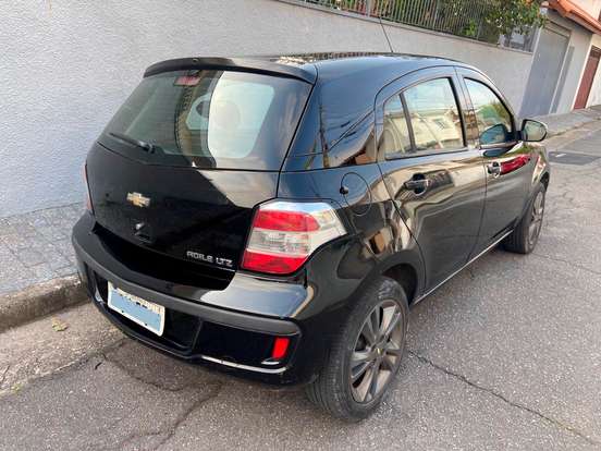CHEVROLET-AGILE-1.4 MPFI LTZ 8V FLEX 4P MANUAL CHEVROLET-AGILE-2013