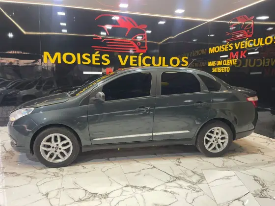 FIAT GRAND SIENA 1.6 MPI ESSENCE 16V FLEX 4P MANUAL FIAT GRAND SIENA 1.6 MPI ESSENCE 16V FLEX 4P MANUAL