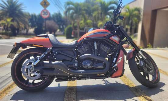 HARLEY-DAVIDSON-NIGHT ROD SPECIAL-2012