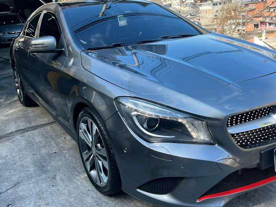 MERCEDES-BENZ-CLA 200-1.6 VISION 16V GASOLINA 4P AUTOMÁTICO MERCEDES-BENZ-CLA 200-2014
