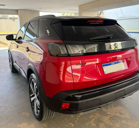 PEUGEOT-3008-2021