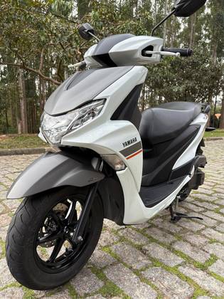 YAMAHA FLUO 125 ABS 