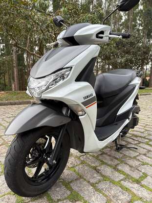 YAMAHA-FLUO 125 ABS-2023