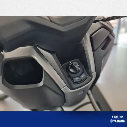 YAMAHA-NMAX CONNECTED 160 ABS-2024