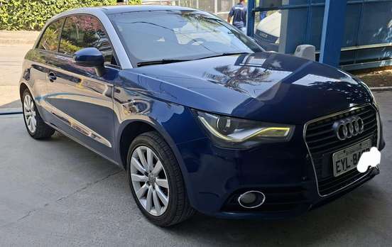 AUDI-A1-2011