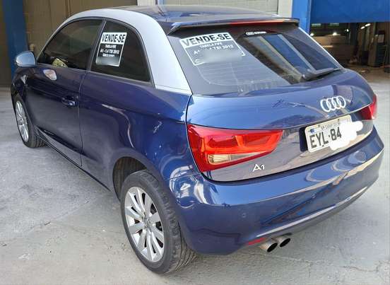AUDI-A1-2011