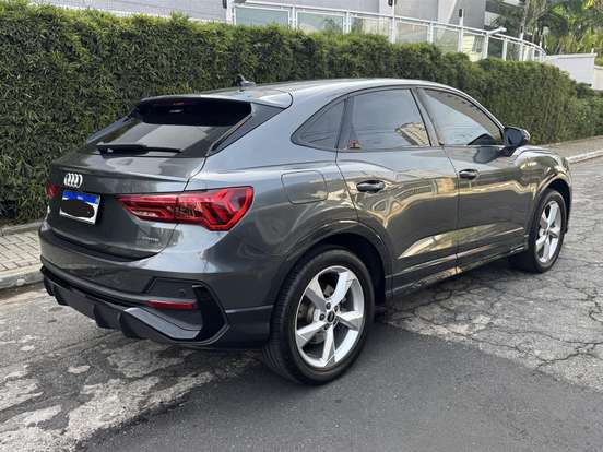 AUDI-Q3-2.0 40 TFSI GASOLINA SPORTBACK PERFORMANCE BLACK QUATTRO TIPTRONIC AUDI-Q3-2022
