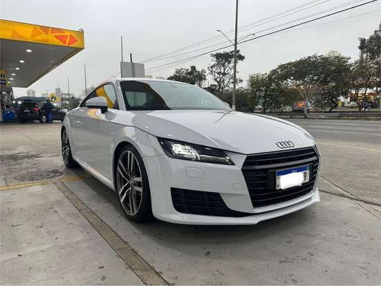 AUDI-TT-2015