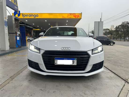 AUDI-TT-2015