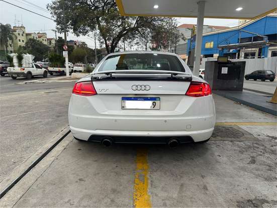 AUDI-TT-2015