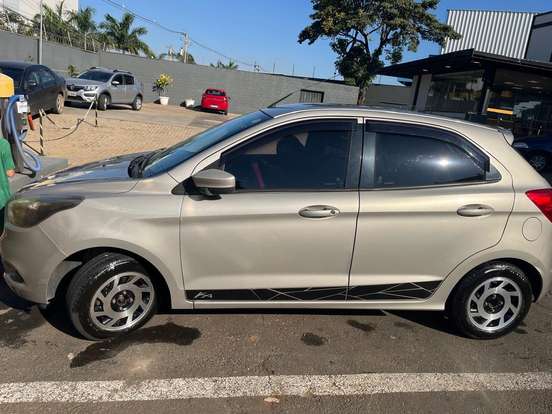 FORD-KA-2014