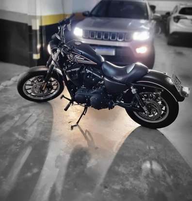 HARLEY-DAVIDSON-SPORTSTER XL 883 R-2007