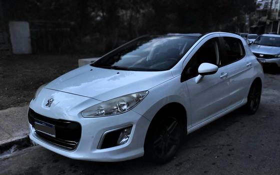 PEUGEOT 308 2.0 ALLURE 16V FLEX 4P AUTOMÁTICO