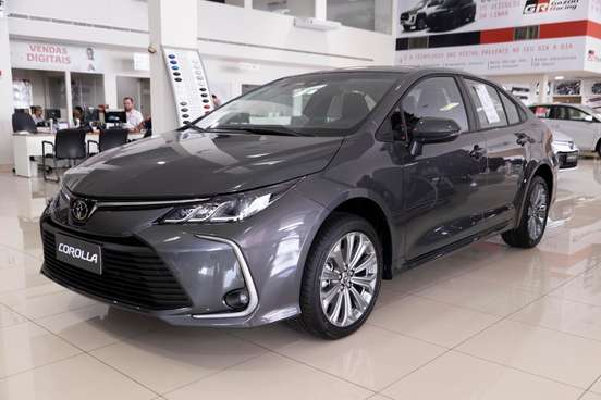 TOYOTA-COROLLA-2025