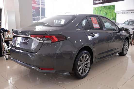 TOYOTA-COROLLA-2025