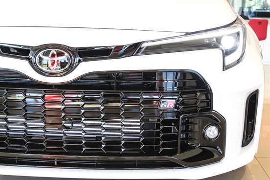 TOYOTA-GR COROLLA-2024