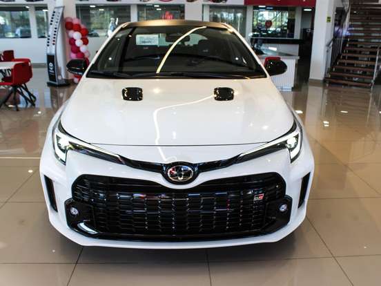 TOYOTA-GR COROLLA-1.6 TURBO GASOLINA CIRCUIT GR-FOUR MANUAL TOYOTA-GR COROLLA-2024