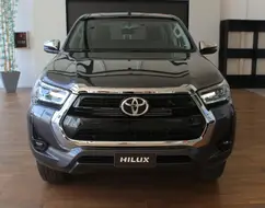 TOYOTA HILUX 2.8 D-4D TURBO DIESEL CD SRV 4X4 AUTOMÁTICO TOYOTA HILUX 2.8 D-4D TURBO DIESEL CD SRV 4X4 AUTOMÁTICO