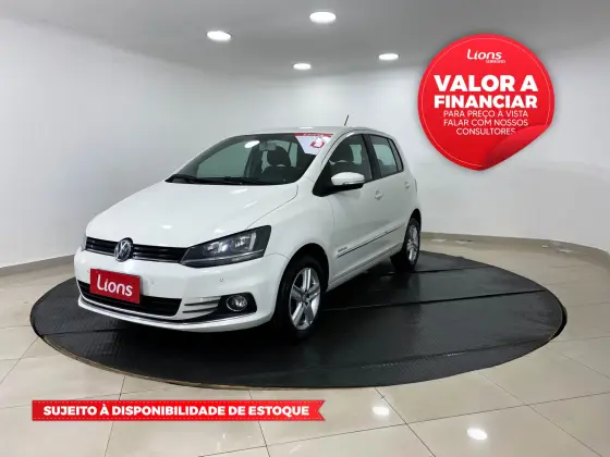 VOLKSWAGEN FOX 1.6 MSI HIGHLINE 16V FLEX 4P MANUAL VOLKSWAGEN FOX 1.6 MSI HIGHLINE 16V FLEX 4P MANUAL