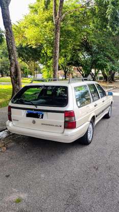 VOLKSWAGEN-QUANTUM-1995