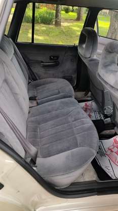 VOLKSWAGEN-QUANTUM-1995