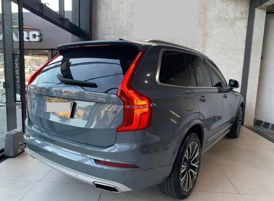 VOLVO-XC90-2.0 T6 GASOLINA MOMENTUM AWD GEARTRONIC VOLVO-XC90-2019