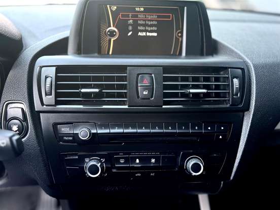 BMW-116i-2013