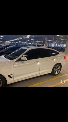 BMW-320i-2015