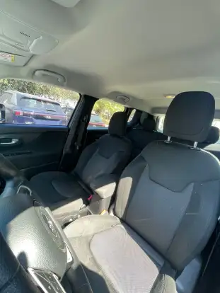 JEEP-RENEGADE-2020