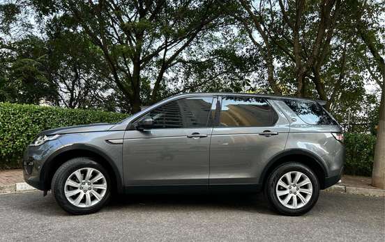 LAND ROVER-DISCOVERY SPORT-2017