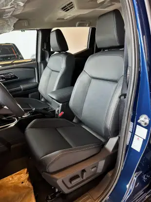 MITSUBISHI-TRITON-2025