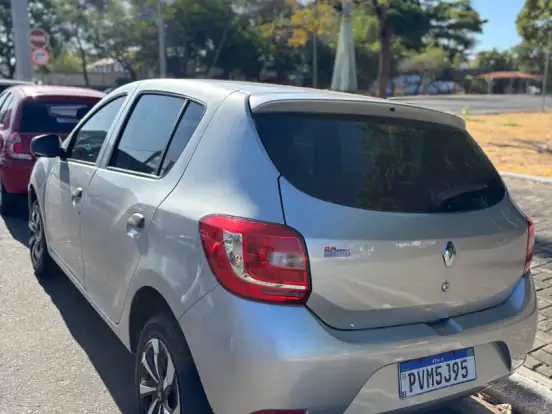 RENAULT-SANDERO-1.0 EXPRESSION 16V FLEX 4P MANUAL RENAULT-SANDERO-2015