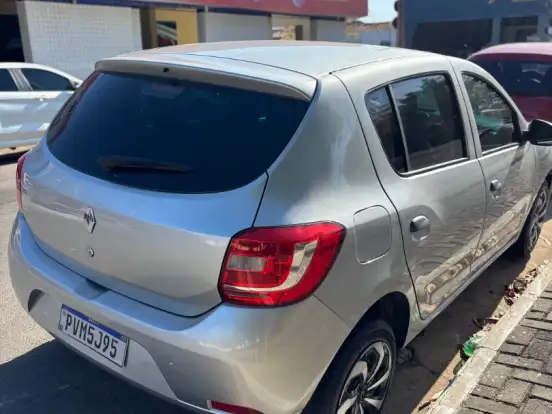 RENAULT-SANDERO-1.0 EXPRESSION 16V FLEX 4P MANUAL RENAULT-SANDERO-2015