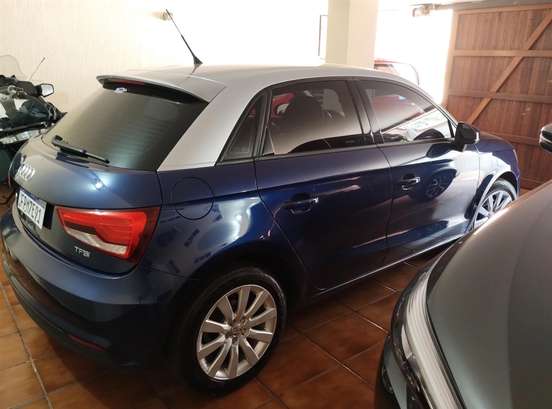 AUDI-A1-2017