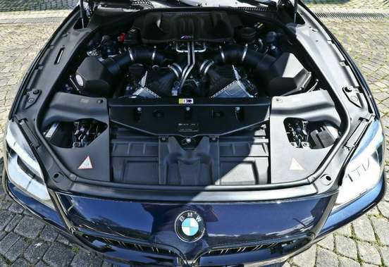 BMW-M6-2015