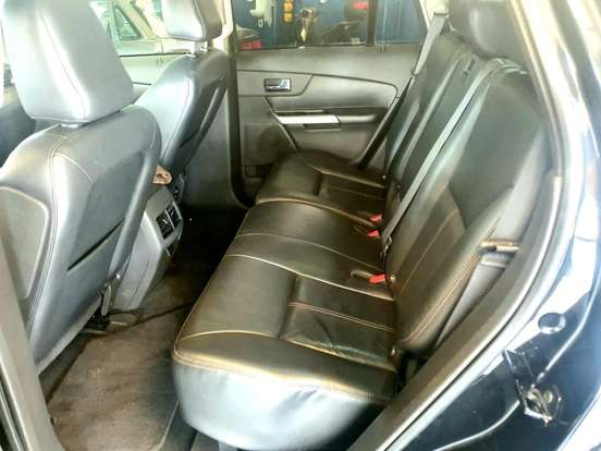 FORD-EDGE-2011