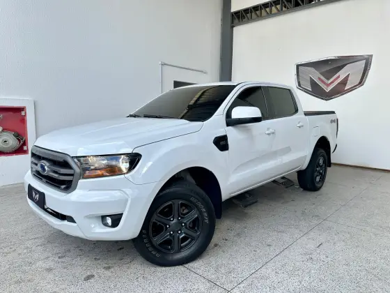 FORD RANGER 2.2 XLS 4X4 CD 16V DIESEL 4P AUTOMÁTICO FORD RANGER 2.2 XLS 4X4 CD 16V DIESEL 4P AUTOMÁTICO
