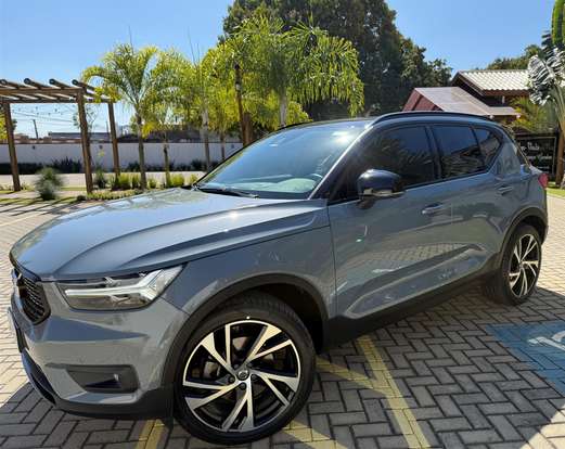 VOLVO-XC40-2.0 T5 GASOLINA R-DESIGN AWD GEARTRONIC VOLVO-XC40-2019