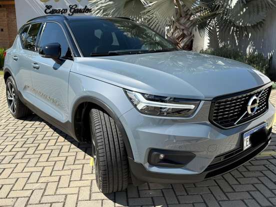 VOLVO-XC40-2.0 T5 GASOLINA R-DESIGN AWD GEARTRONIC VOLVO-XC40-2019