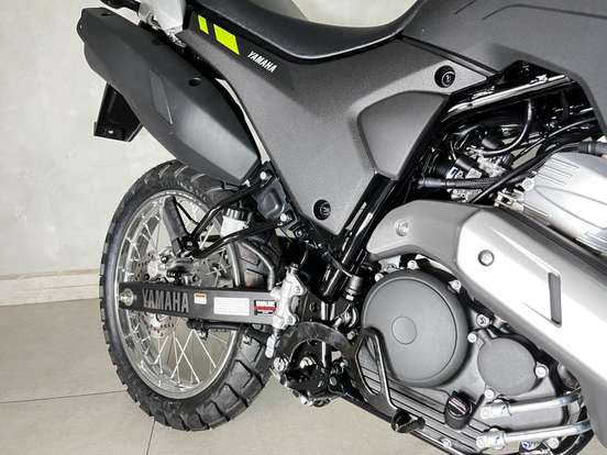 YAMAHA-XTZ 250 LANDER CONNECTED-2024