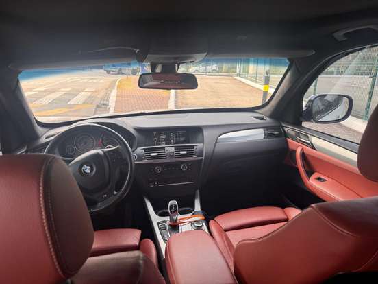 BMW-X3-2011