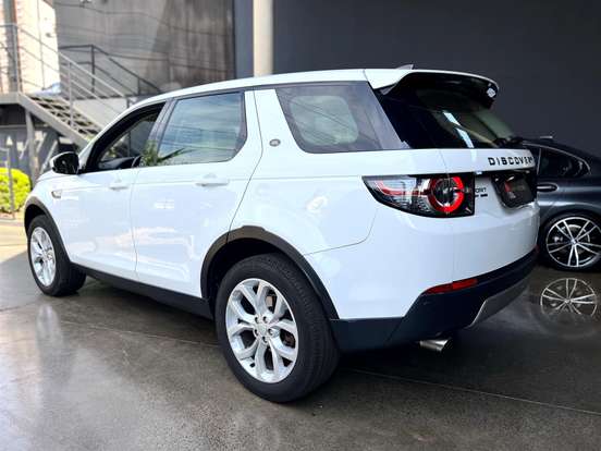 LAND ROVER-DISCOVERY SPORT-2.0 16V TD4 TURBO DIESEL HSE 4P AUTOMÁTICO LAND ROVER-DISCOVERY SPORT-2017