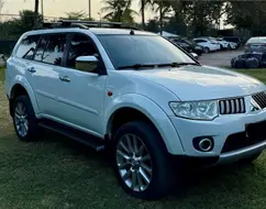 MITSUBISHI PAJERO DAKAR 3.5 HPE 7 LUGARES 4X4 V6 24V FLEX 4P AUTOMÁTICO MITSUBISHI PAJERO DAKAR 3.5 HPE 7 LUGARES 4X4 V6 24V FLEX 4P AUTOMÁTICO