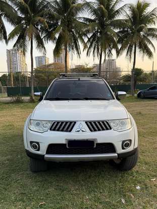 MITSUBISHI-PAJERO DAKAR-3.5 HPE 7 LUGARES 4X4 V6 24V FLEX 4P AUTOMÁTICO MITSUBISHI-PAJERO DAKAR-2012