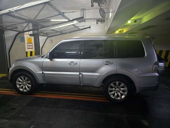 MITSUBISHI-PAJERO FULL-3.8 HPE 4X4 V6 24V GASOLINA 4P AUTOMÁTICO MITSUBISHI-PAJERO FULL-2010