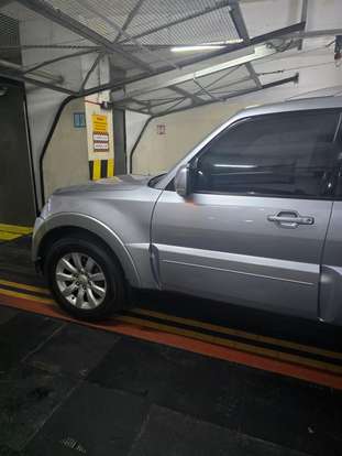 MITSUBISHI-PAJERO FULL-2010
